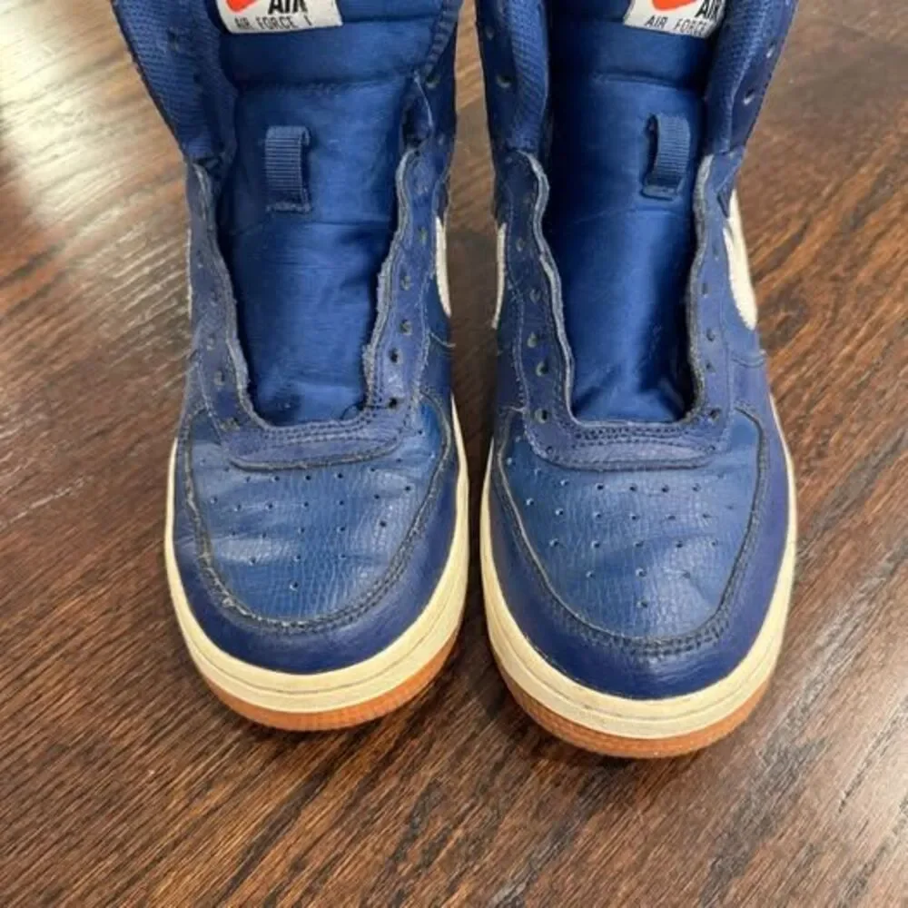 Nike Air Force 1 blue sneakers - boys 5.5